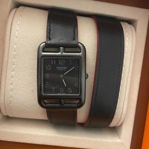 Hermes Black Stainless Steel and Leather Cape Cod CC3.711 Women's Wristwatch
